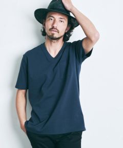 17．C.GREY