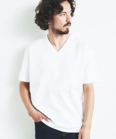 02．WHITE