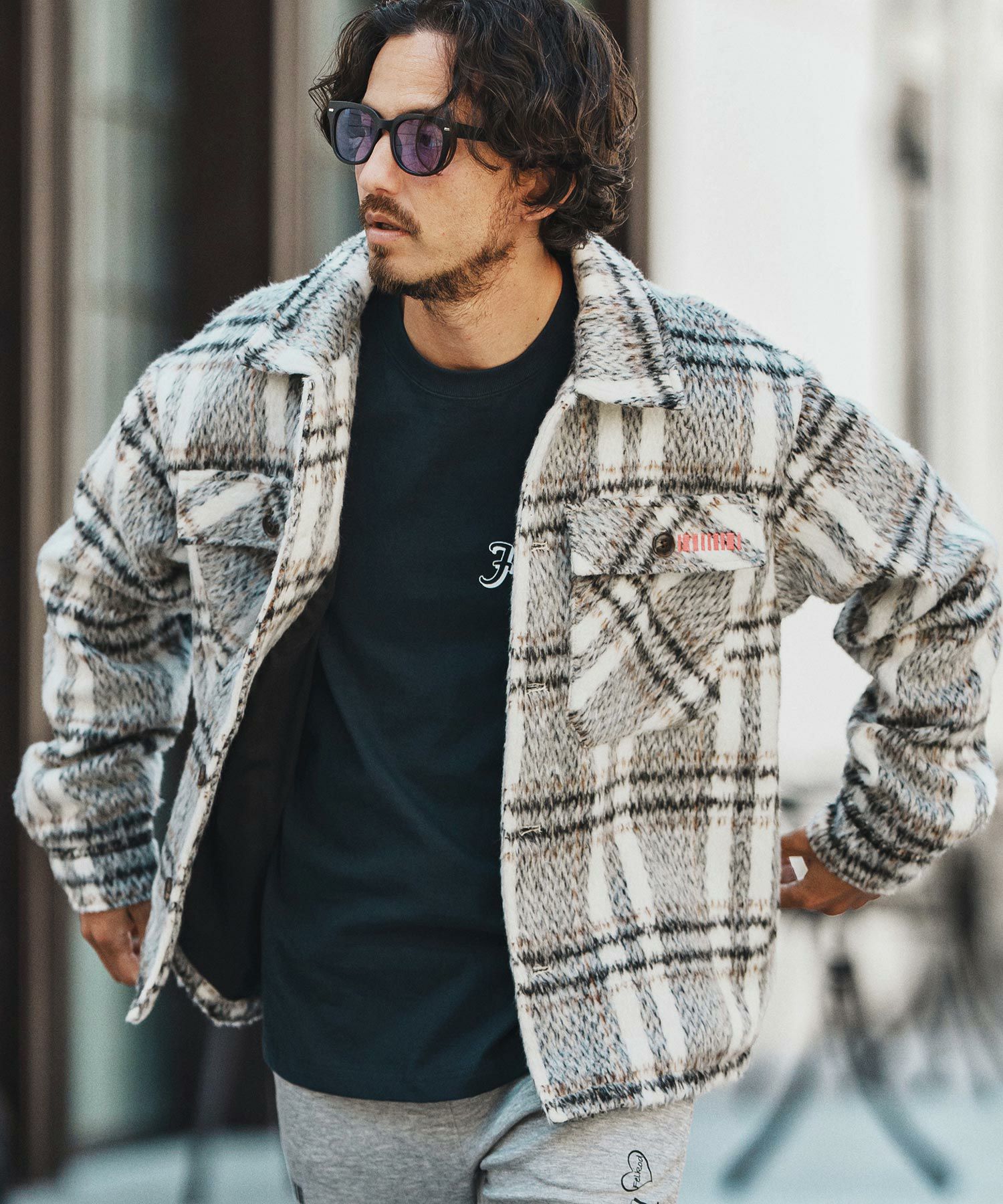 gray check