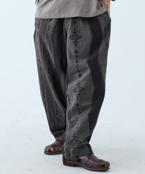 【EGO TRIPPING(エゴトリッピング)】【予約販売9月中旬～下旬入荷】FOLKESTRIPE TROUSERS イージーパンツ(626505)
