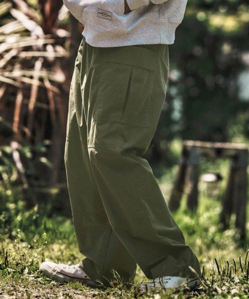 【WONDER WALL MOTEL(ワンダーウォールモーテル)】【予約販売9月中旬～下旬入荷】 BAKER　NYLON PANTS ベーカーナイロンパンツ(101125)