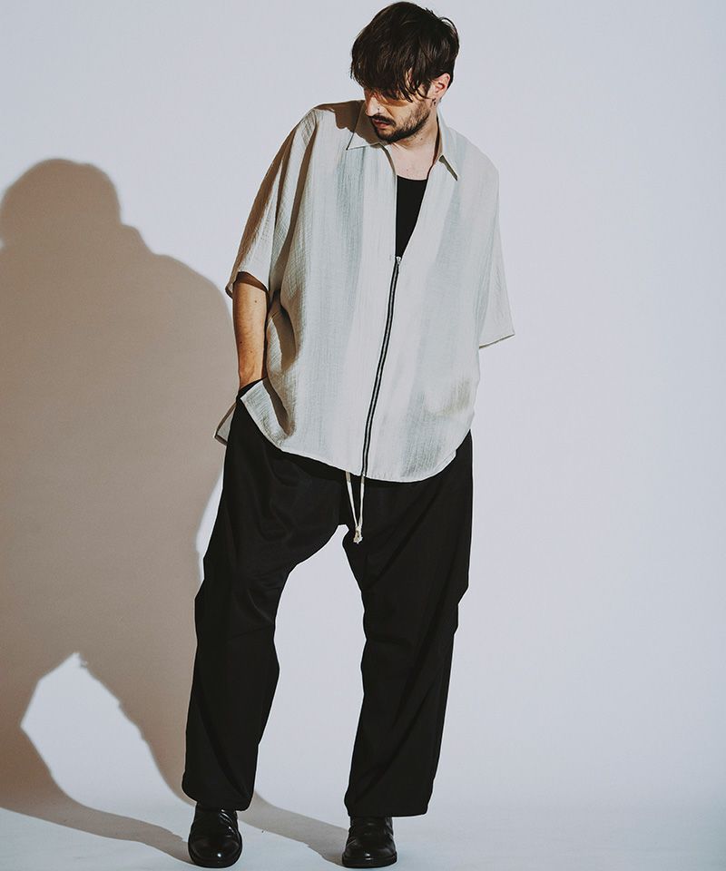 10%OFF【NO ID.(ノーアイディー)】 V-NﾄﾞﾙﾏﾝｽﾘｰﾌﾞZIP-SH BIGシャツ