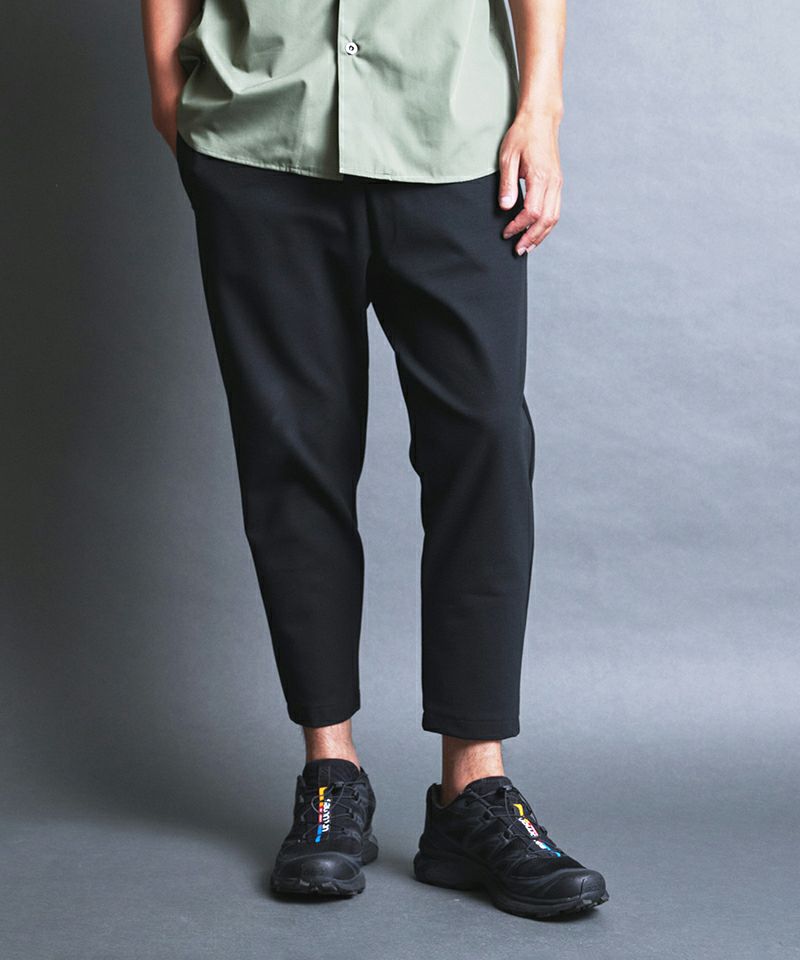 19 BLACK