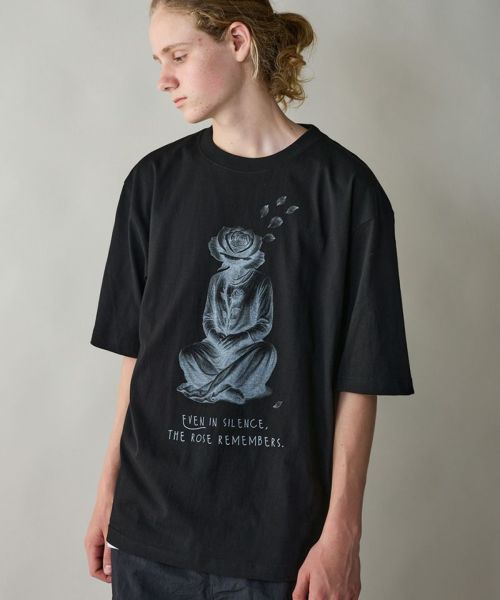 【rehacer(レアセル)】Silent Bloom Relax Fit T-shirt Tシャツ(01252000040)