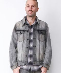 LIGHT GRAY