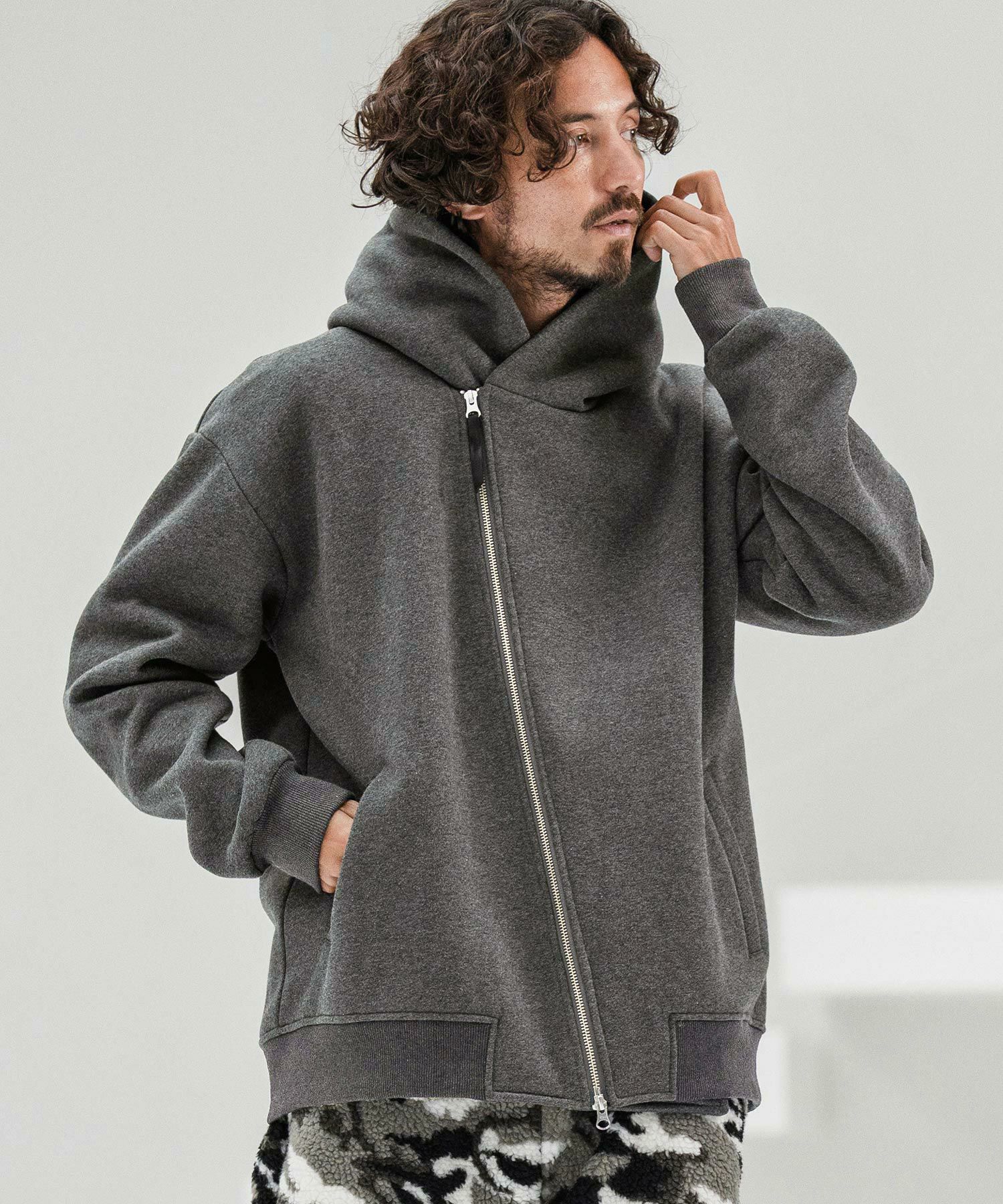 CAMBIO(カンビオ)】Brushed Lining Sweat Diagonal Zipper Design