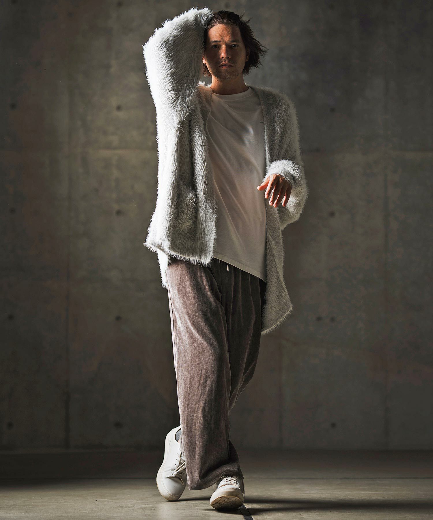 GLIMCLAP(グリムクラップ)】Minimai detail cardigan -Feather yarn