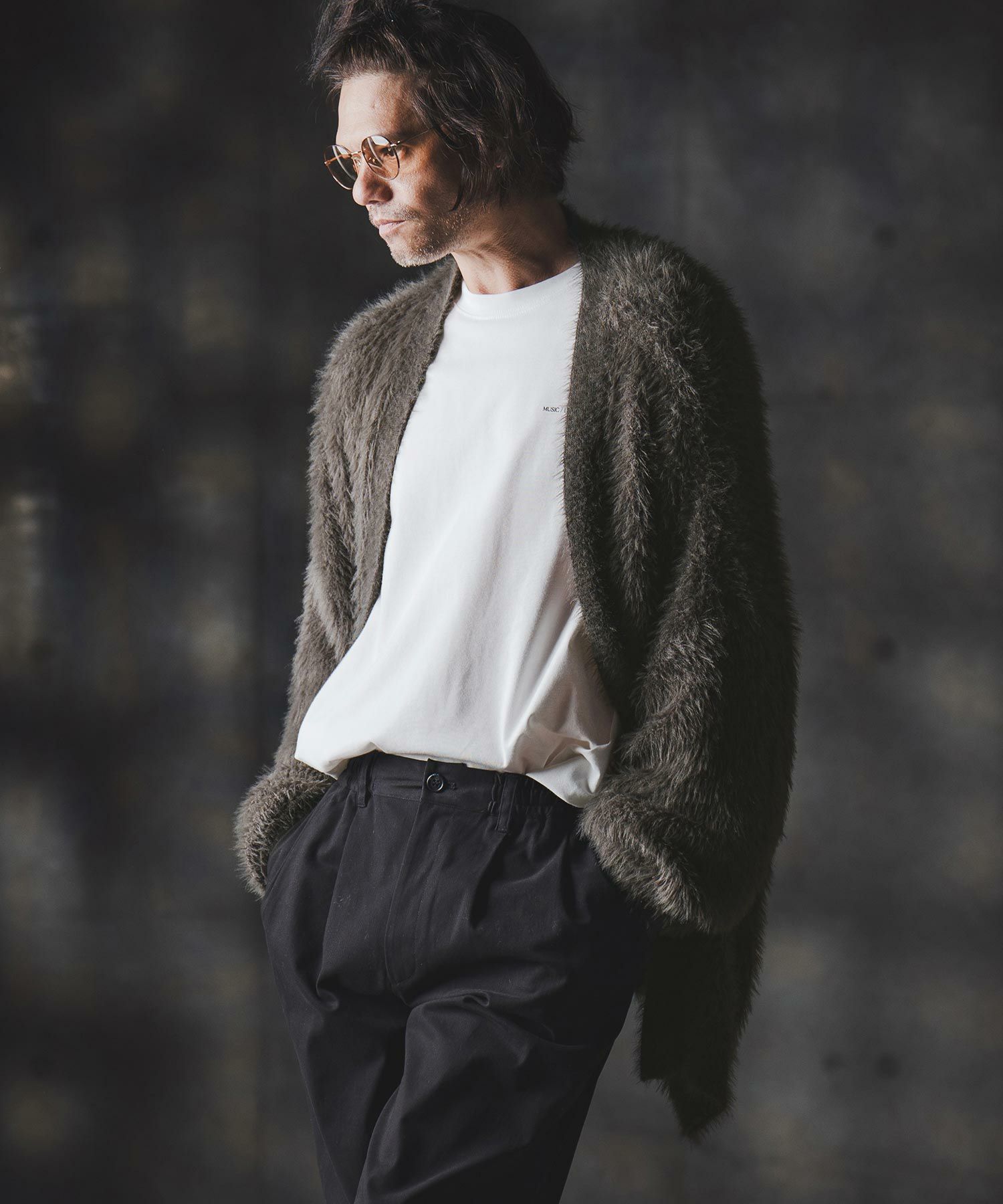 GLIMCLAP(グリムクラップ)】Minimai detail cardigan -Feather yarn