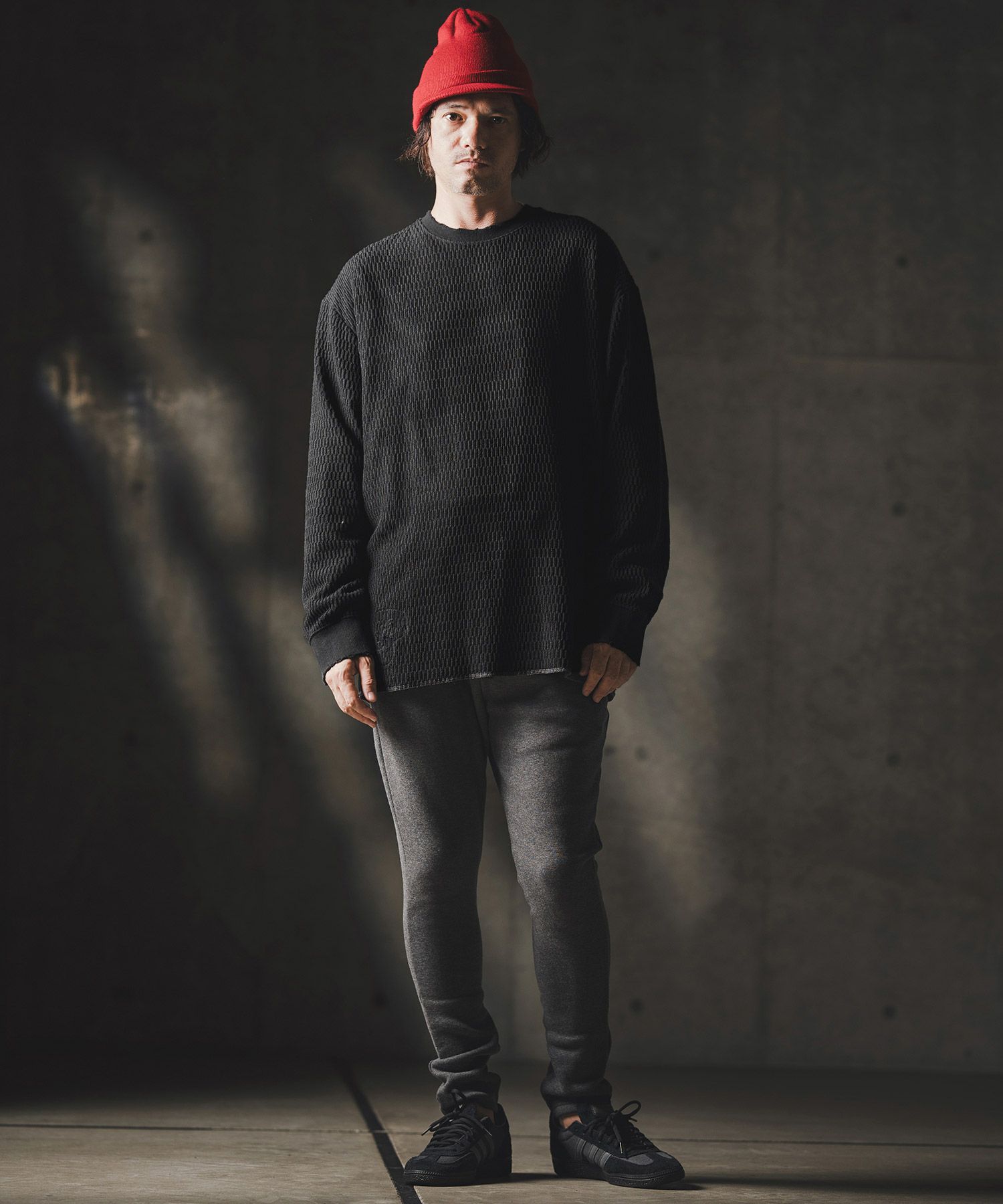 GLIMCLAP(グリムクラップ)】Jacquard texture cut sew-Distressed for