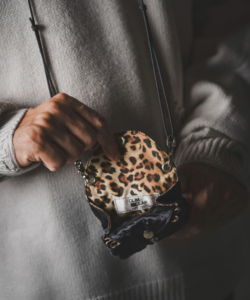バッグ GLIMCLAP Two pockets design mini bag GLIMCLAP(グリムクラップ)】Two pockets design mini bag ポーチ