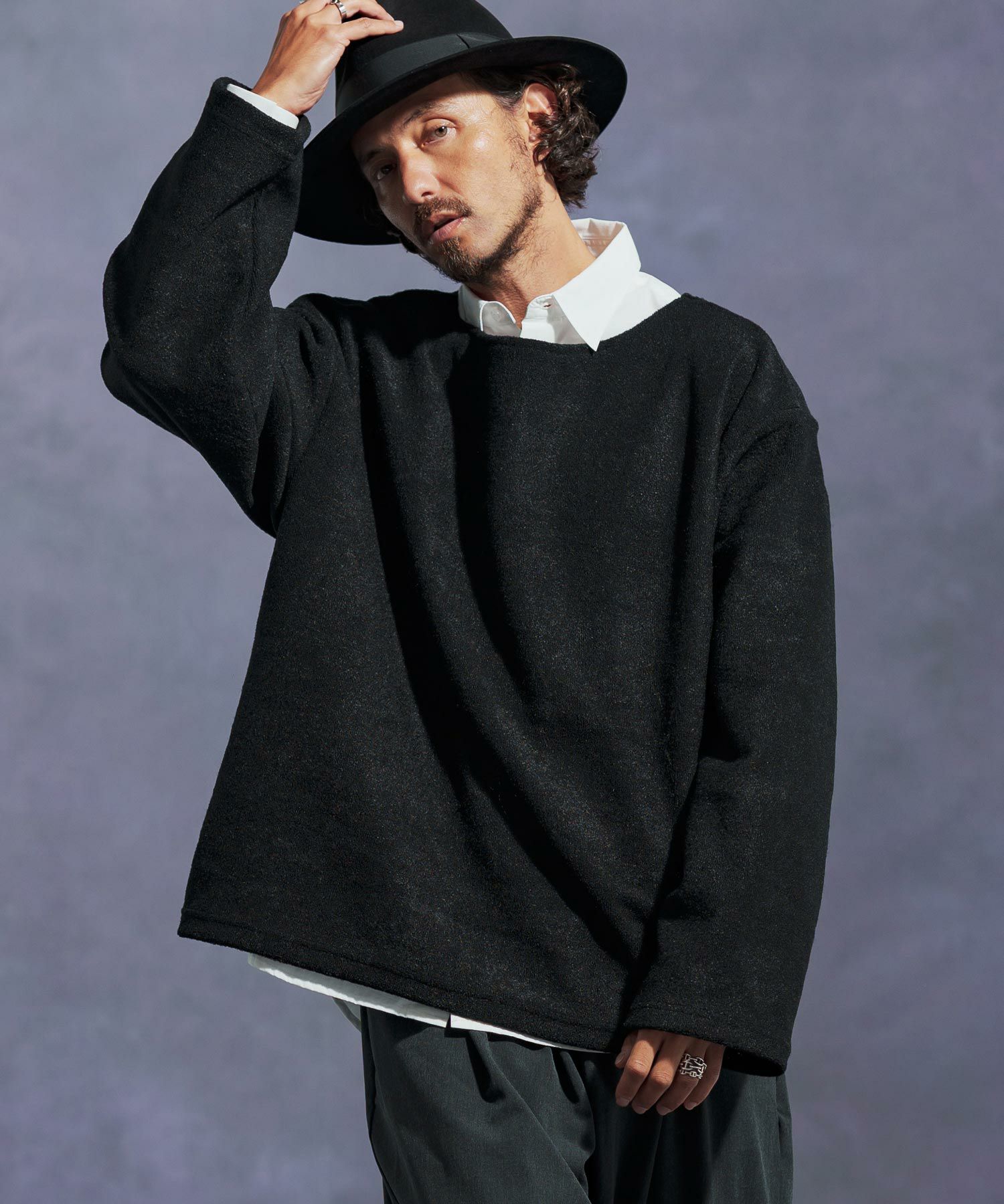 Jih Nunc(ジーヌンク)】ボートネックルーズシルエット起毛カットソー