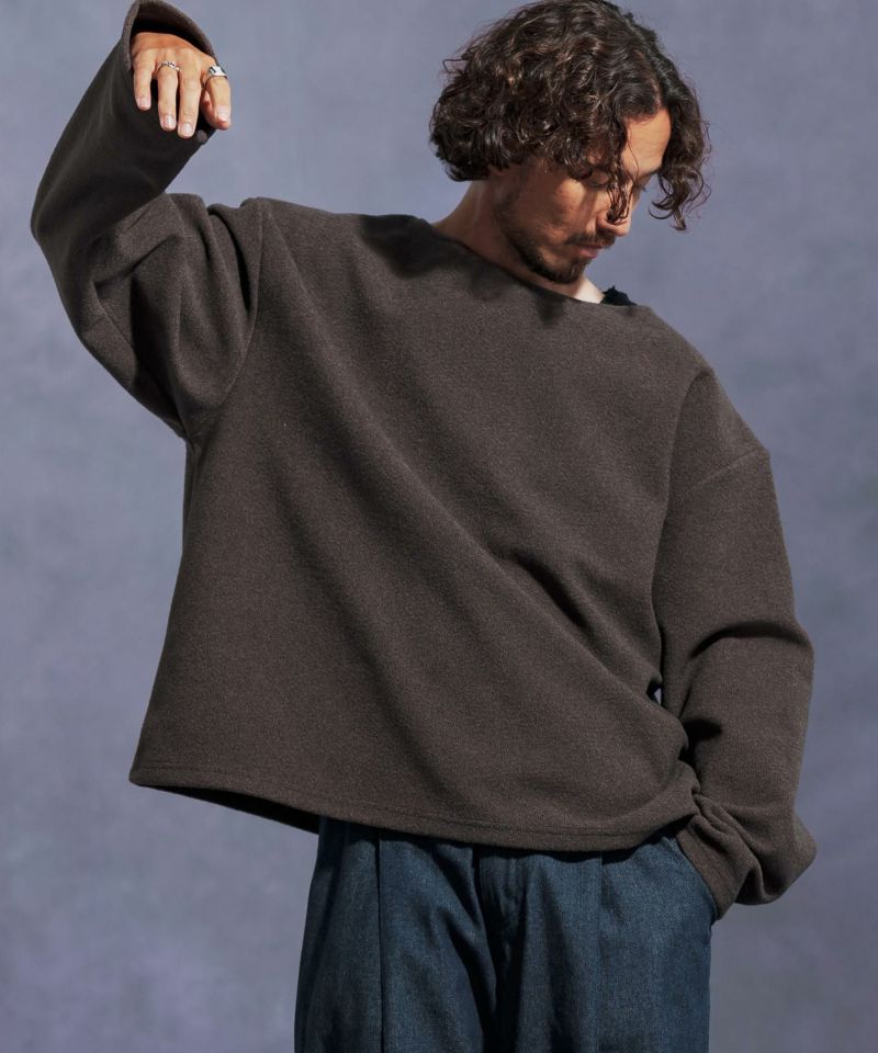 Jih Nunc(ジーヌンク)】ボートネックルーズシルエット起毛カットソー