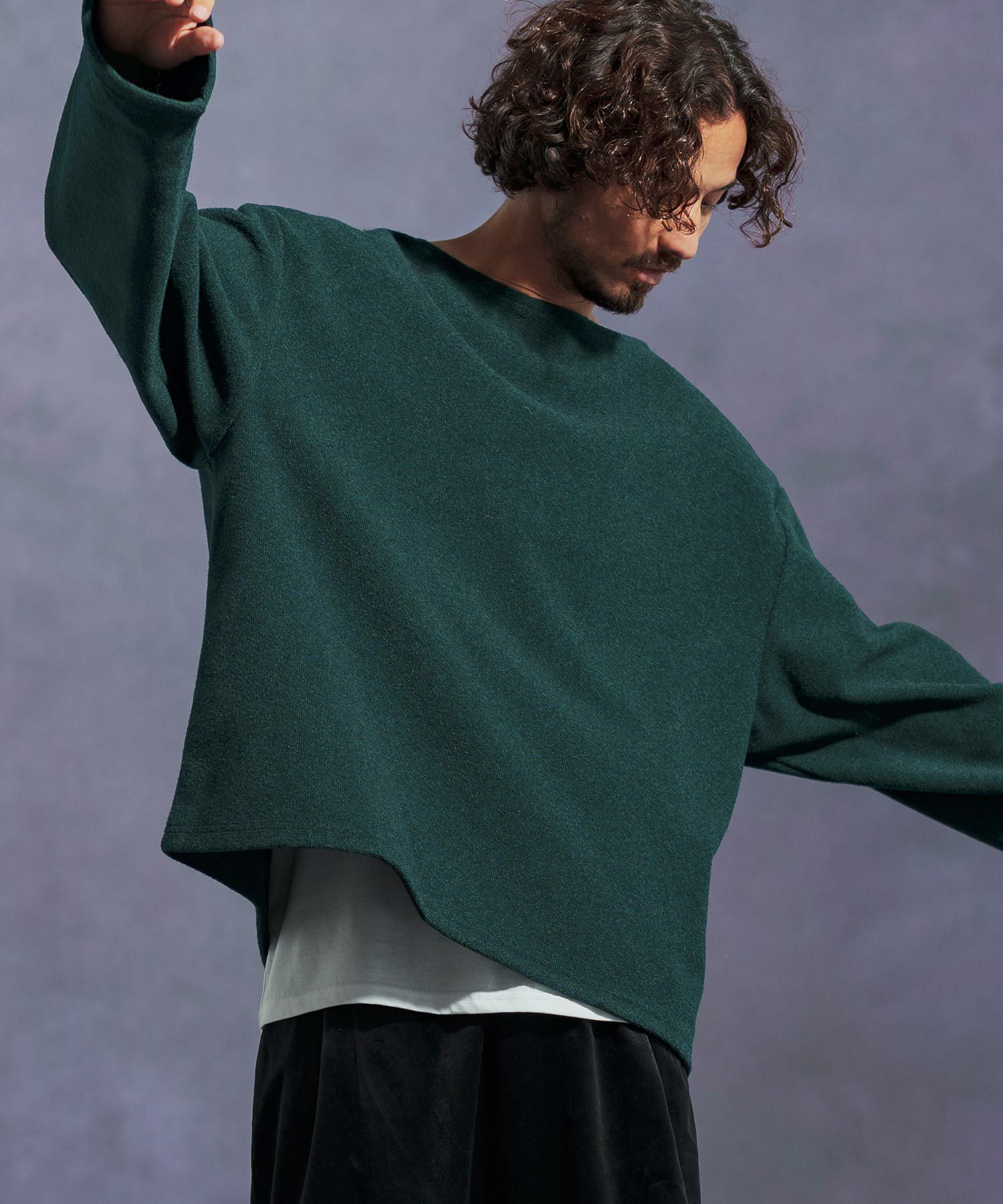 Jih Nunc(ジーヌンク)】ボートネックルーズシルエット起毛カットソー