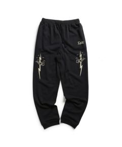 15．BLACK