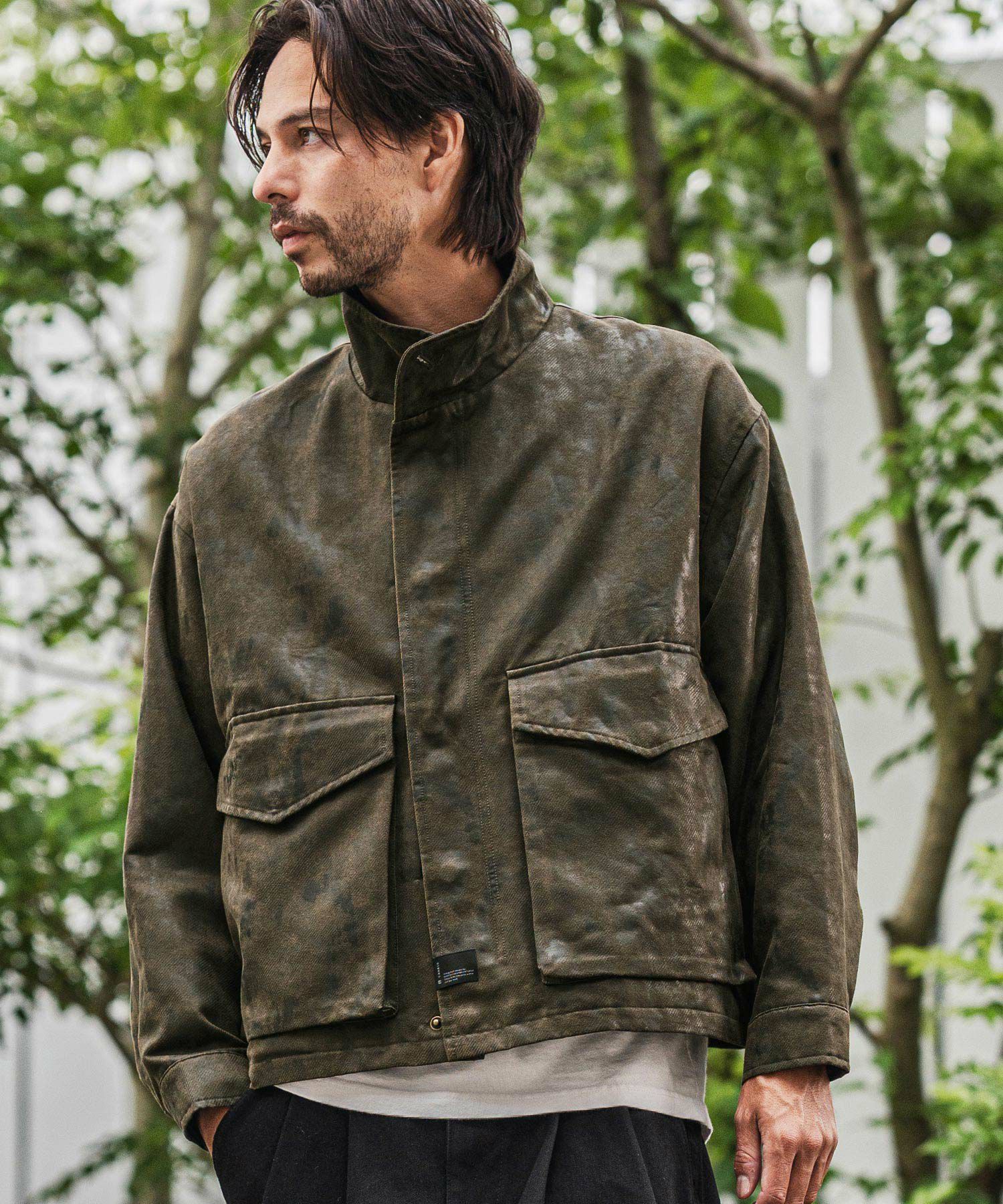 KHAKI