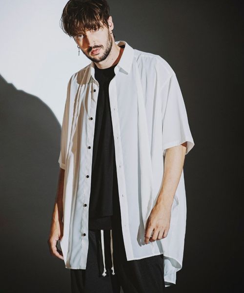 【NO ID.(ノーアイディー)】【予約販売8月上旬～中旬入荷】SquidﾊｰﾌｽﾘｰﾌﾞﾛﾝｸﾞSH シャツ(457006-284S)