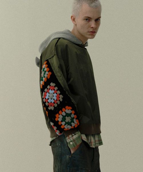 【DISCOVERED(ディスカバード)】【予約販売4月上旬～中旬入荷】KAJIF NYLON CROCHET SLEEVE PULLOVER ナイロンプルオーバー(DC-SS26-PO-01)