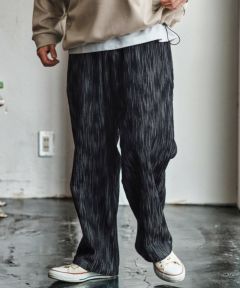 BLACK系