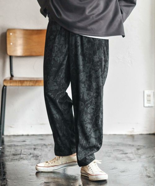 【CAMBIO(カンビオ)】【予約販売10月中旬～下旬入荷】 Dark Flower Corduroy Balloon Pants コーデュロイバルーンパンツ(CAM25AW-001)