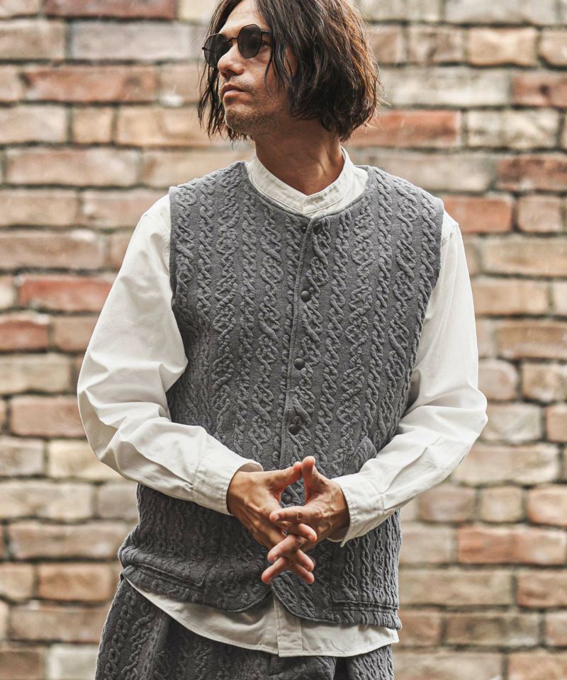 【美品・完売品】Skall Studio キルティングベスト M ノーカラー 美品・完売品】Skall Studio キルティングベスト M ノーカラー 美品