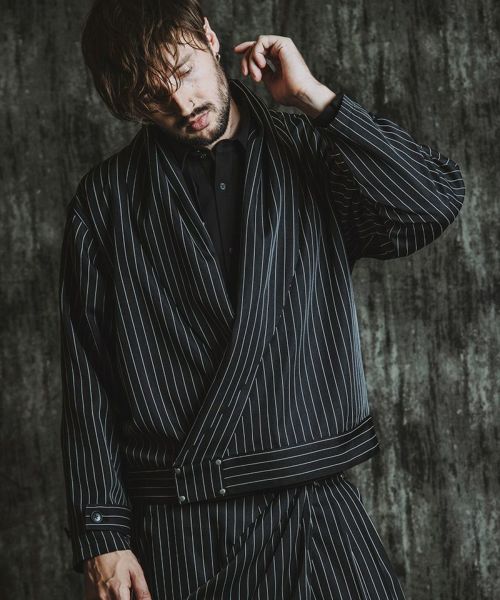 NO ID.(ノーアイディー)】 ｼﾝｾﾃｨｯｸﾚｻﾞｰBIGﾄﾗｯｸBLZ ブルゾン(857006