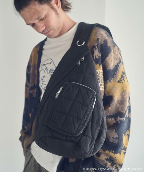 【ADAM PATEK(アダムパテック)】square quilt sling bag スリングバッグ(AP2529003)
