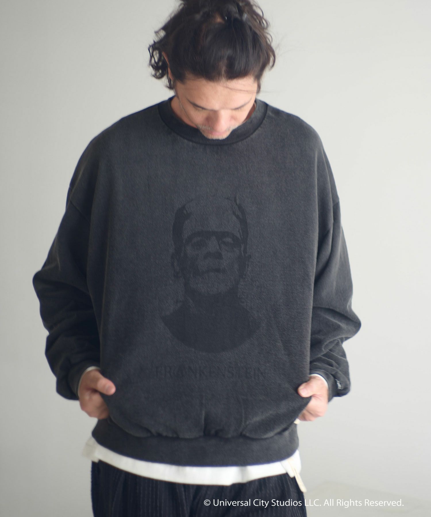 ADAM PATEK(アダムパテック)】Frankenstein portrait crewneck