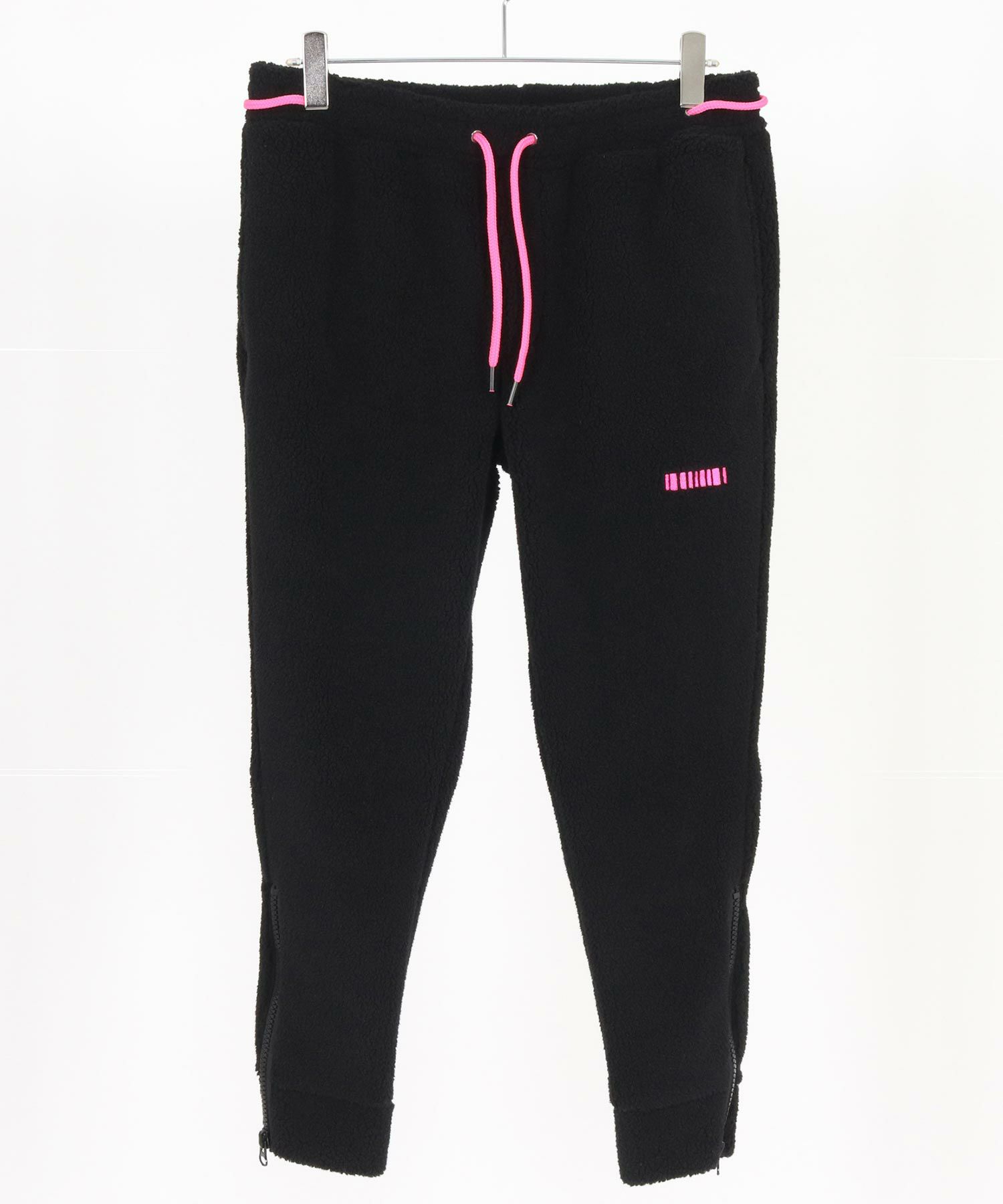 000000082832-21-l.jpg?t=