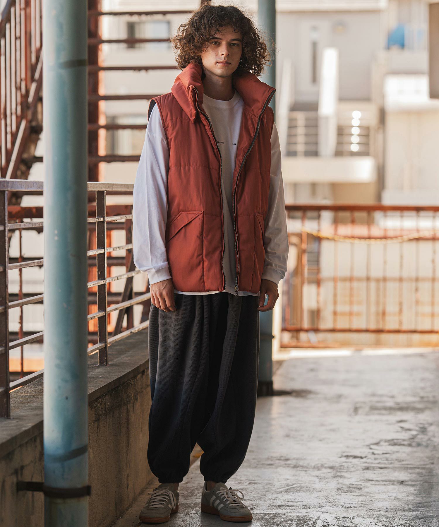 CAMBIO(カンビオ)】ターンバックハイネック中綿ベスト(BP-BEA0072