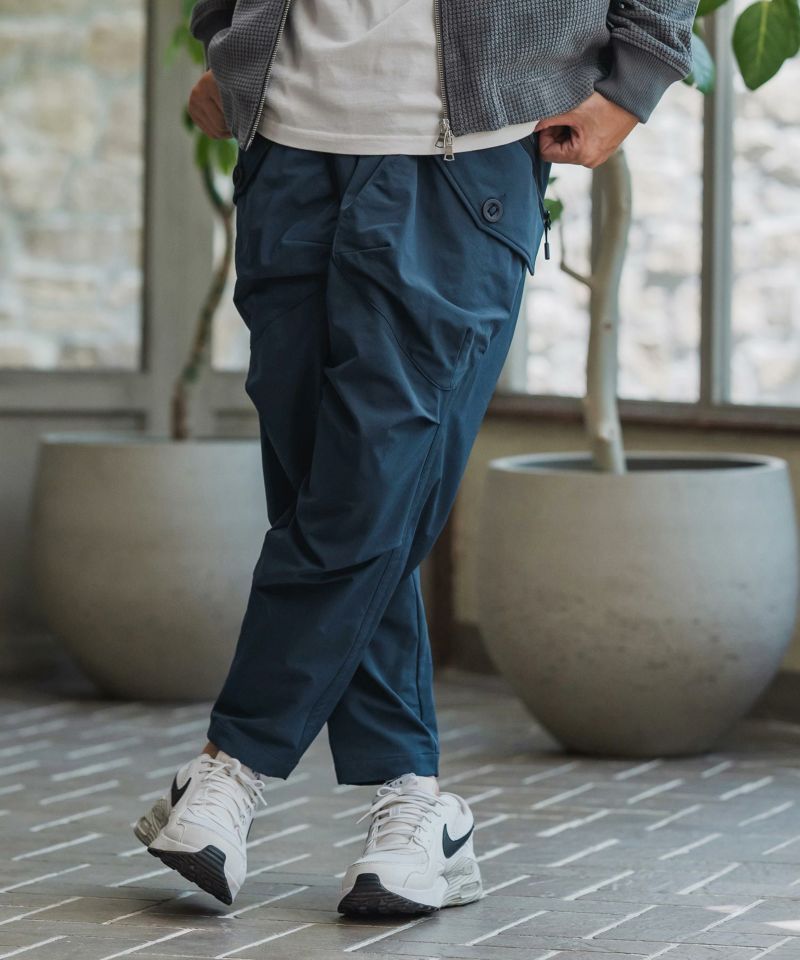 CAMBIO(カンビオ)】ナイロンストレッチパラシュート釦ミリタリーパンツ