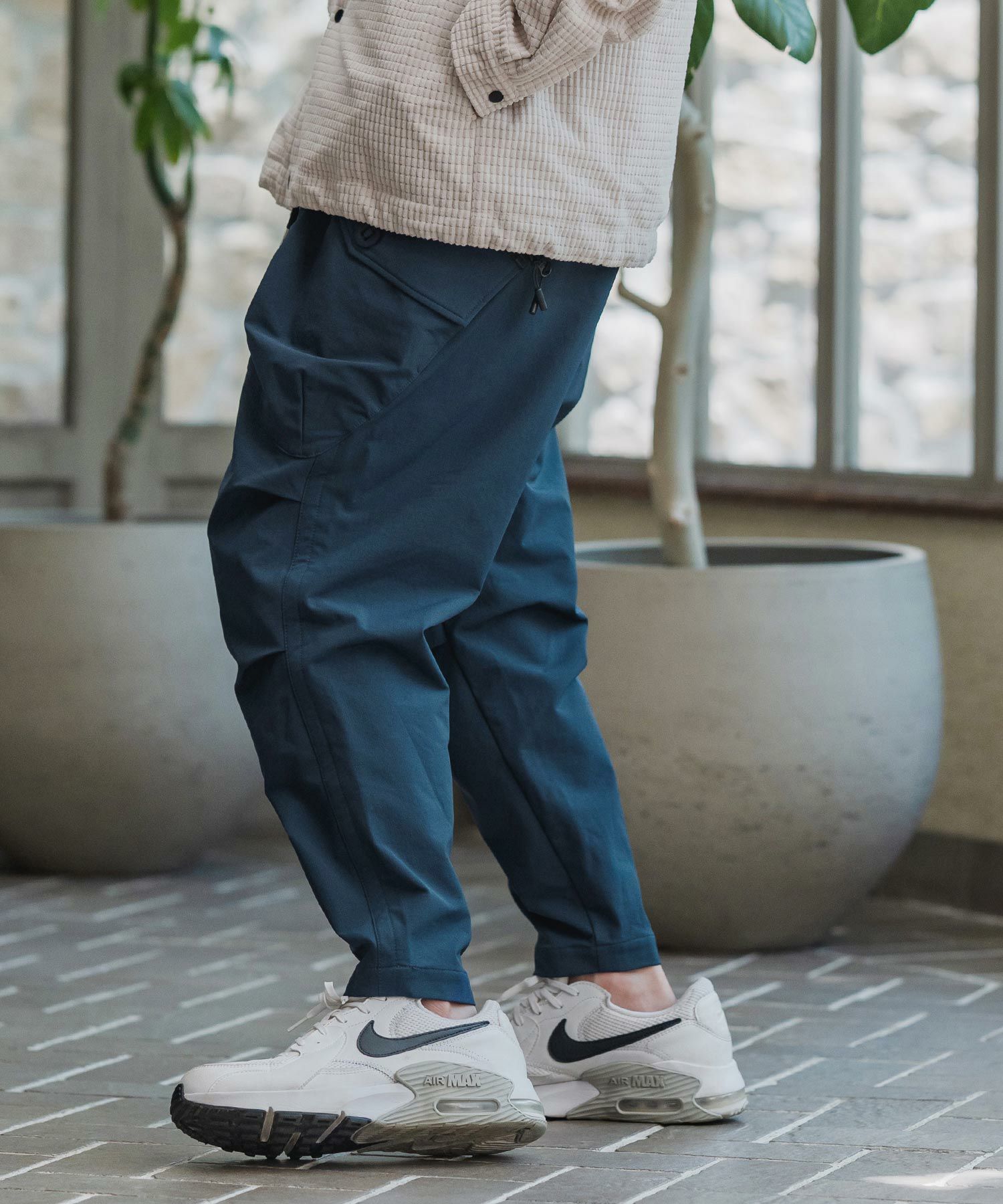 CAMBIO(カンビオ)】ナイロンストレッチパラシュート釦ミリタリーパンツ