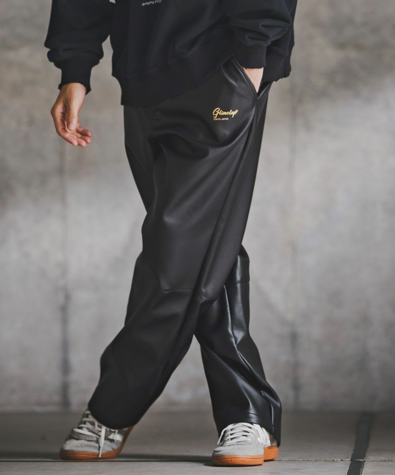 GLIMCLAP(グリムクラップ)】Synthetic Leather Straight-Leg Trousers