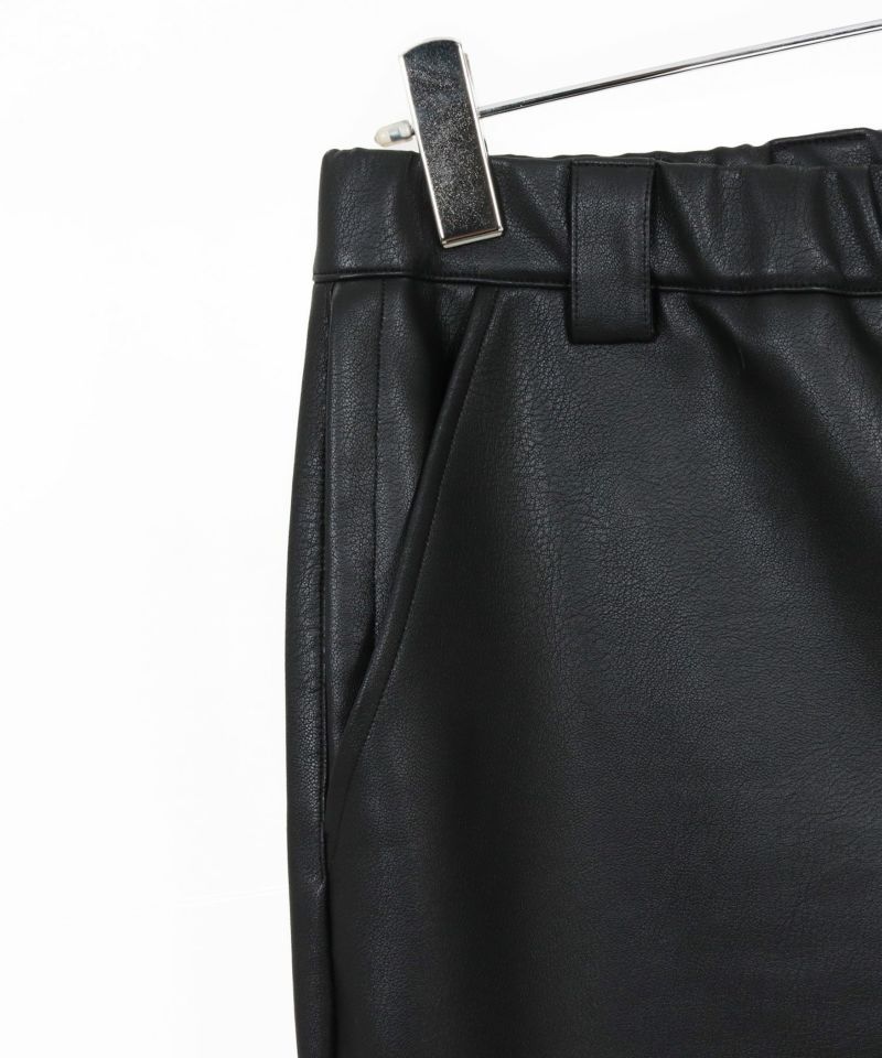 GLIMCLAP(グリムクラップ)】Synthetic Leather Straight-Leg Trousers