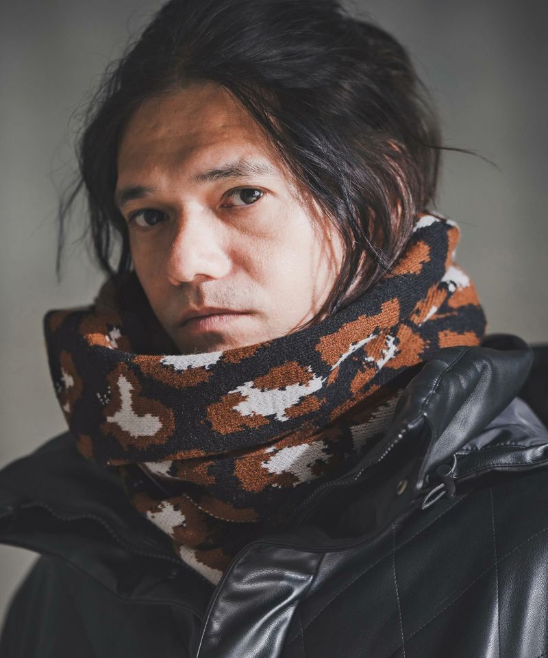 GLIMCLAP(グリムクラップ)】Illusionism Leopard Pattern Knit snood