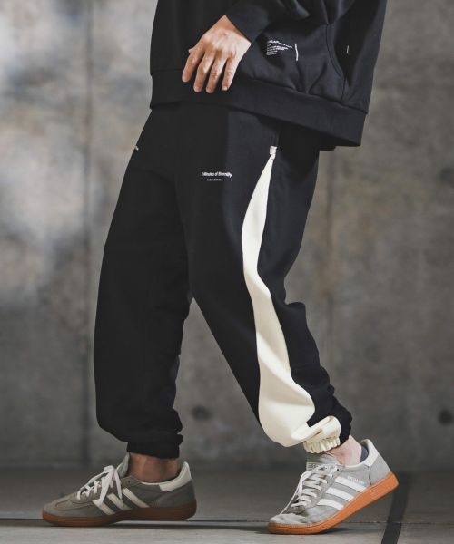 【GLIMCLAP(グリムクラップ)】【予約販売10月中旬～下旬入荷】Point Graphic Sweat pants スウェットパンツ(192-059-gla-cf)