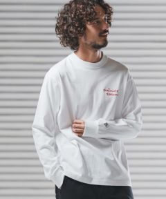 white x RED