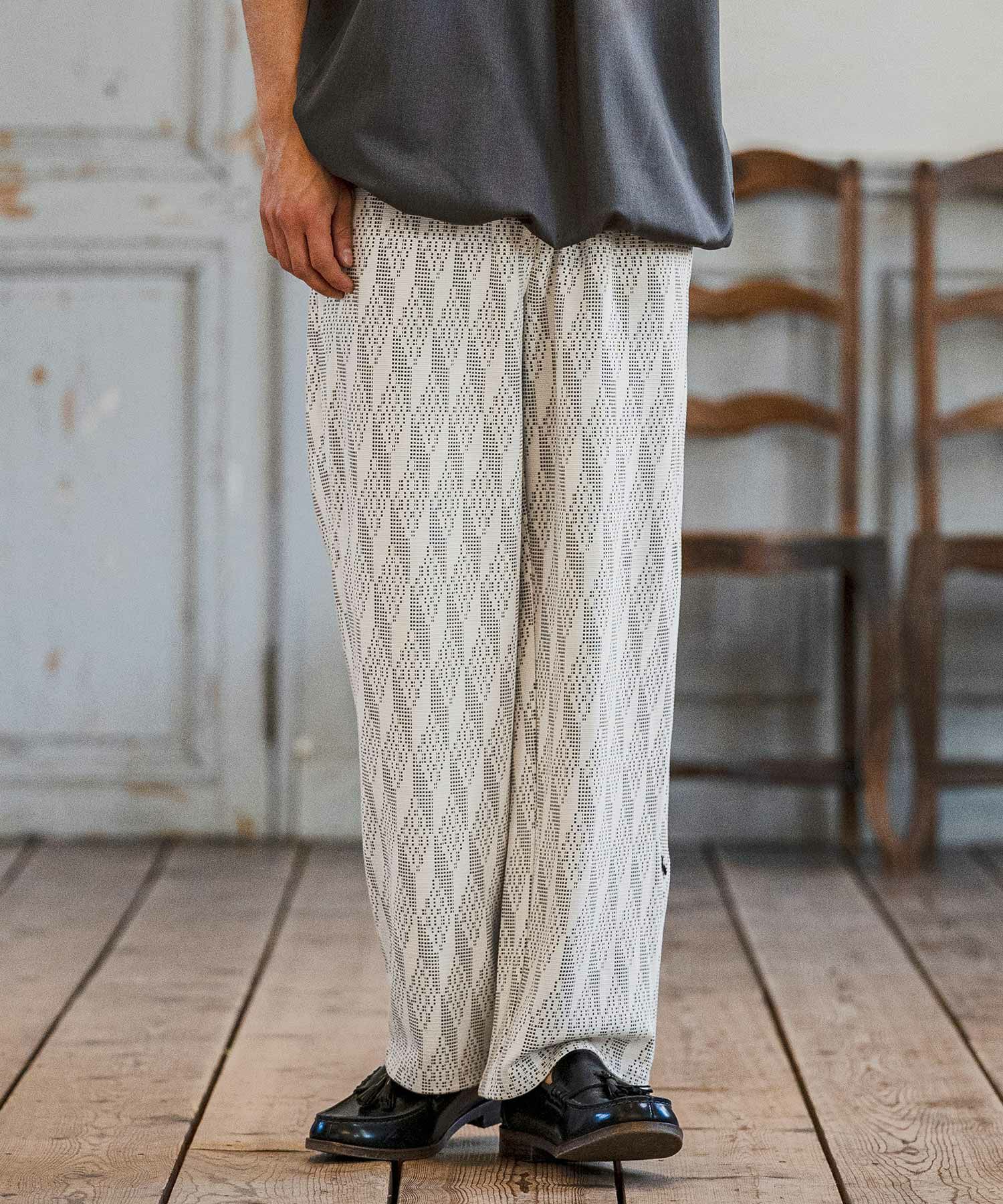 CAMBIO(カンビオ)】【予約販売2月上旬～中旬入荷】 ドビー総柄イージー