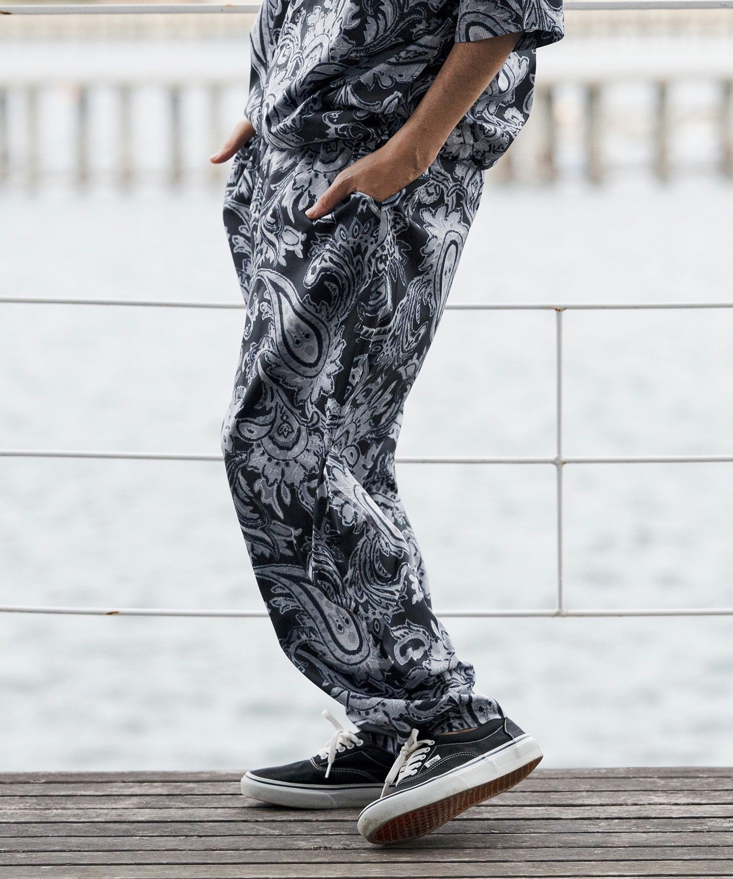 CAMBIO(カンビオ)】【予約販売4月下旬～5月上旬入荷】Lightweight