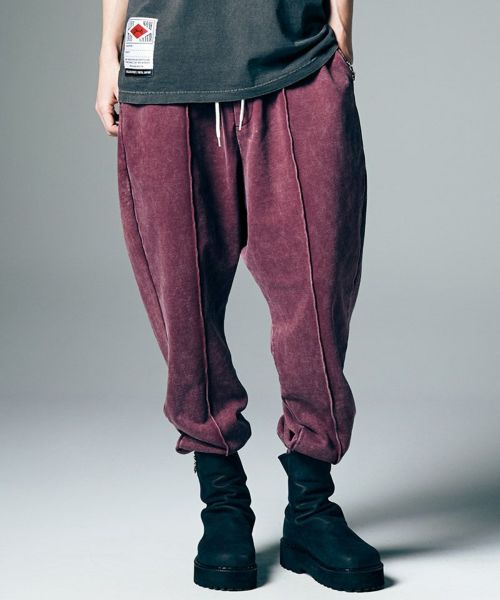 glamb(グラム)】【予約販売6月中旬～下旬入荷】 Knee Tuck Color Pants