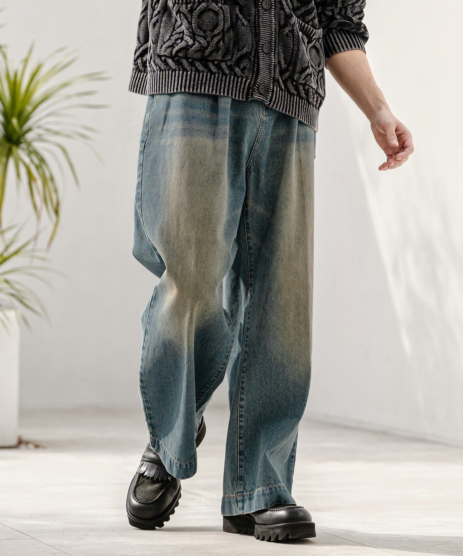 【50％OFF】TODAY&TOMORROW 　ENRICO　コーディロイパンツ CAMBIO(カンビオ)】【予約販売3月上旬～中旬入荷】泥加工デニム1タック